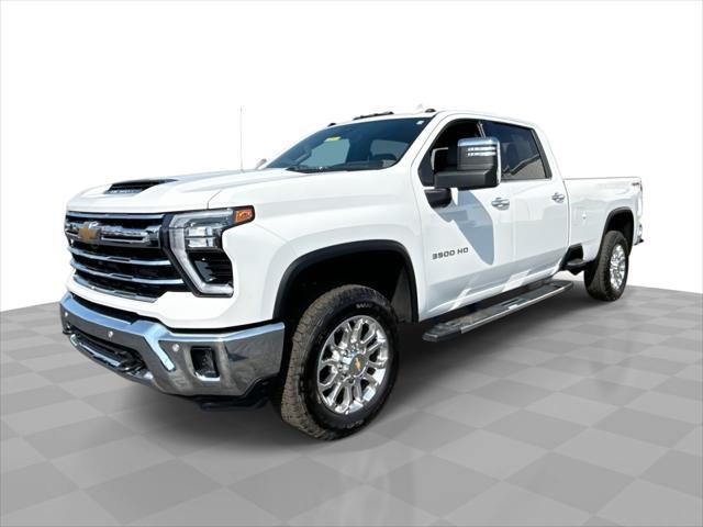 used 2025 Chevrolet Silverado 3500 car, priced at $73,990