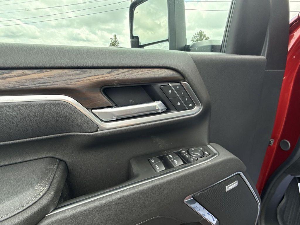 new 2025 GMC Sierra 3500 car, priced at $84,940