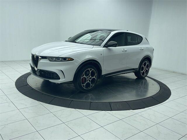 new 2024 Alfa Romeo Tonale car, priced at $43,990