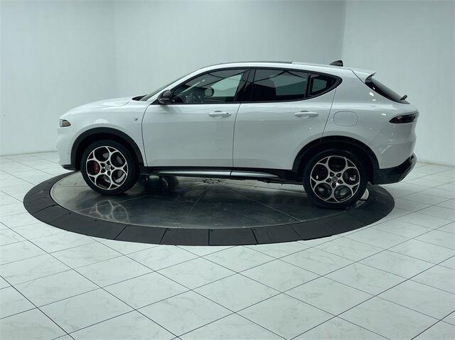 new 2024 Alfa Romeo Tonale car, priced at $43,990