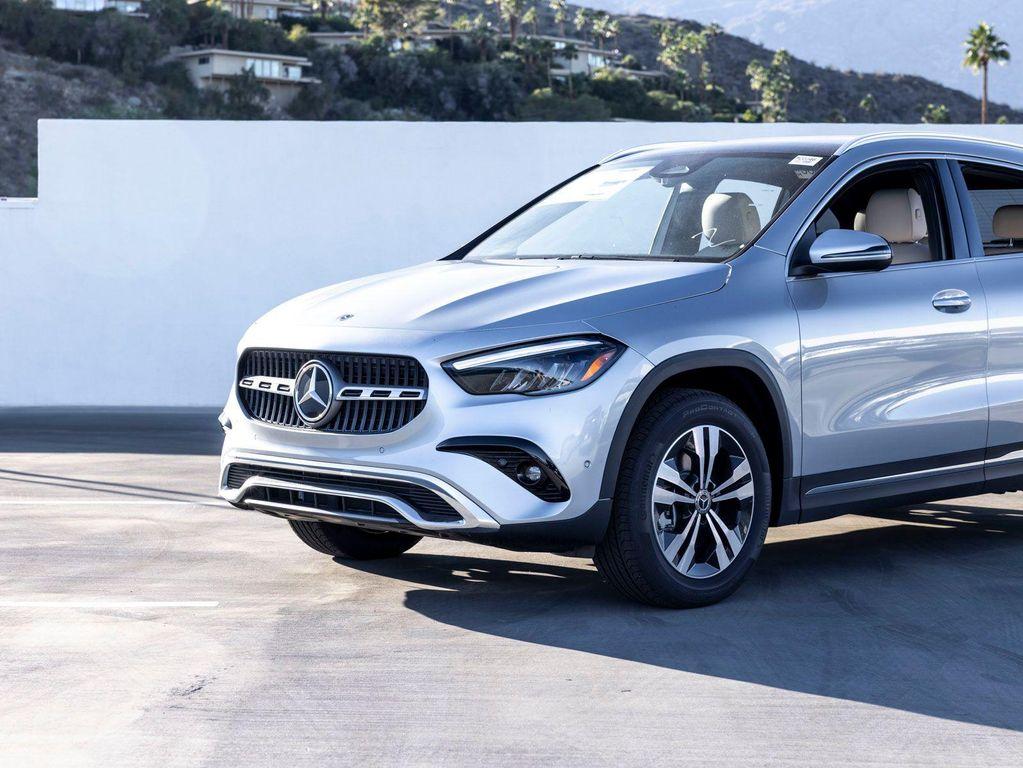 new 2026 Mercedes-Benz GLA 250 car, priced at $47,805