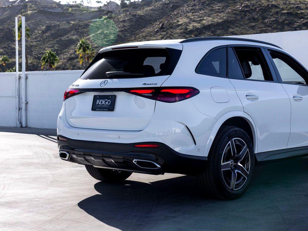 new 2026 Mercedes-Benz GLC 300 car, priced at $59,085