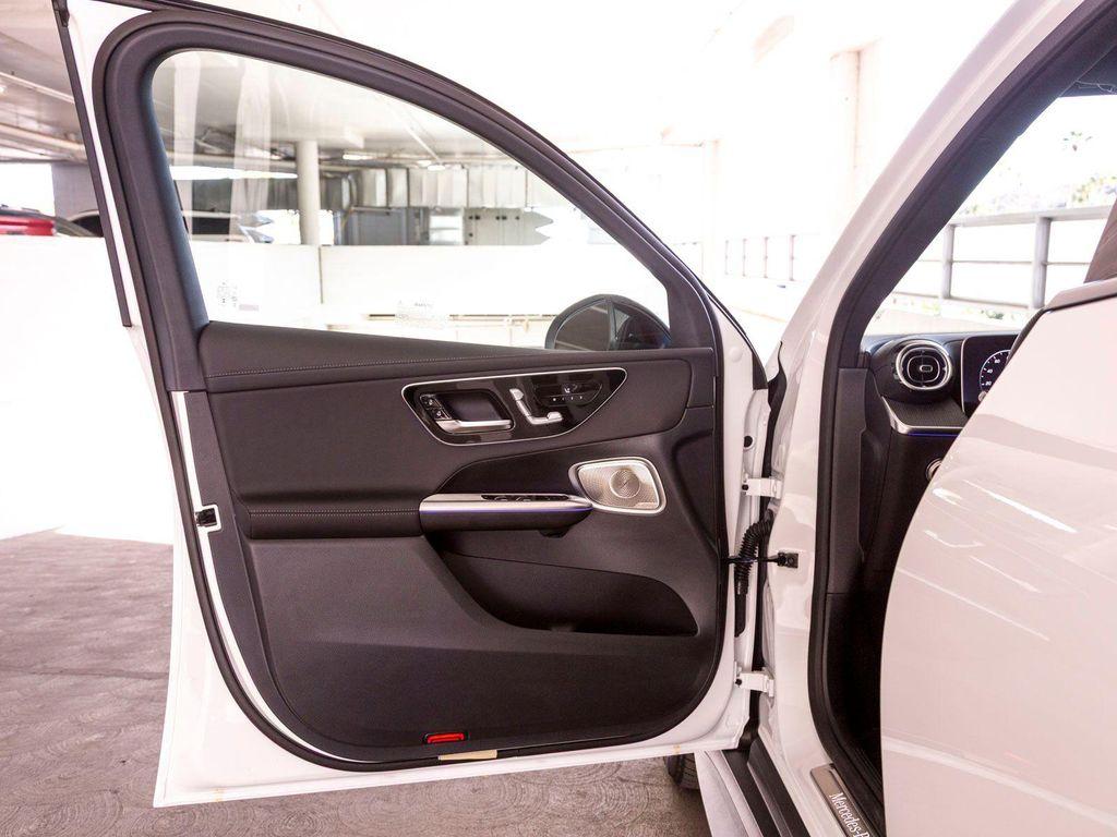 new 2026 Mercedes-Benz GLC 300 car, priced at $59,085