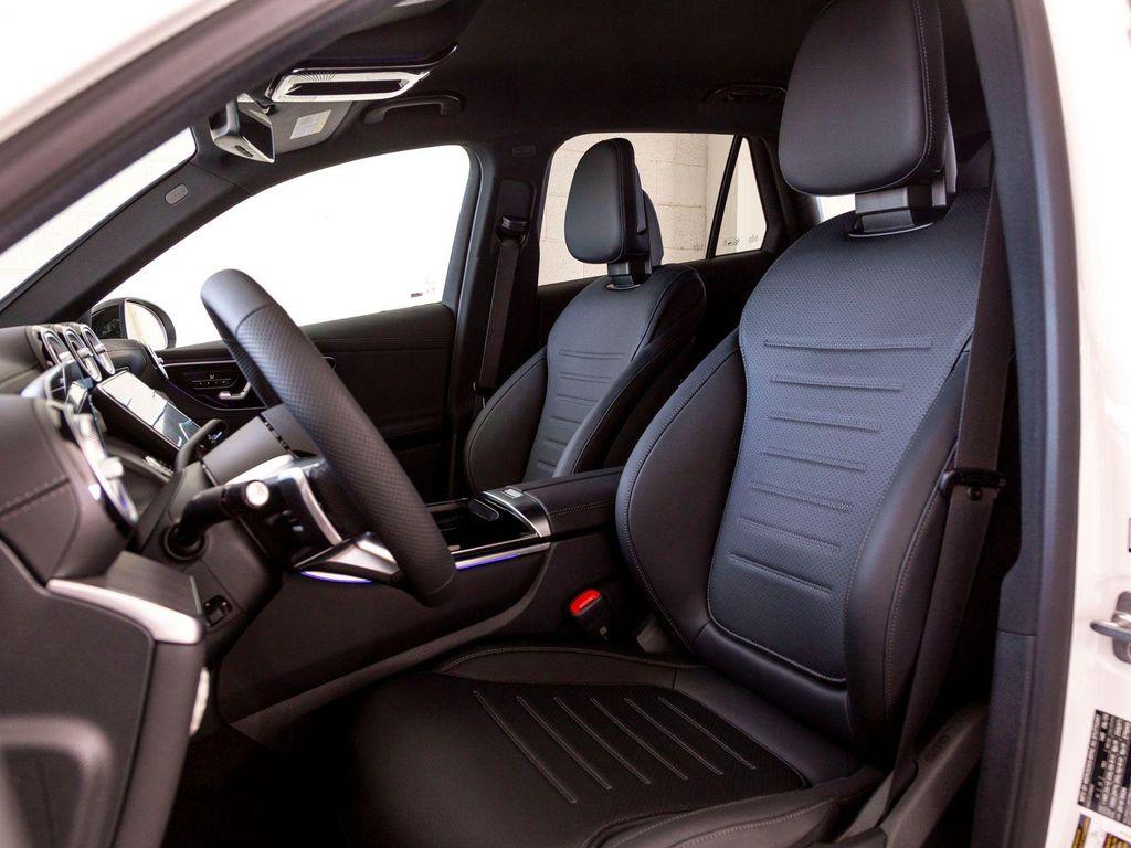 new 2026 Mercedes-Benz GLC 300 car, priced at $59,085