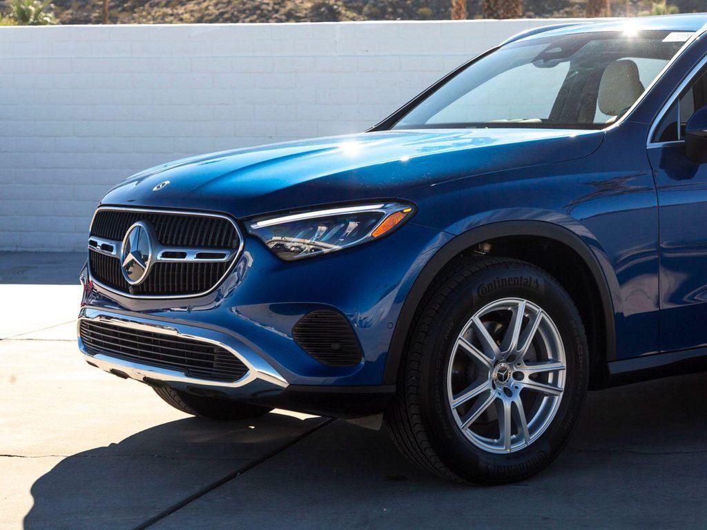 used 2025 Mercedes-Benz GLC 300 car, priced at $47,998
