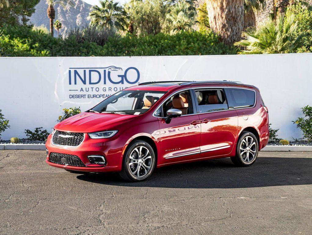 used 2025 Chrysler Pacifica car, priced at $45,499