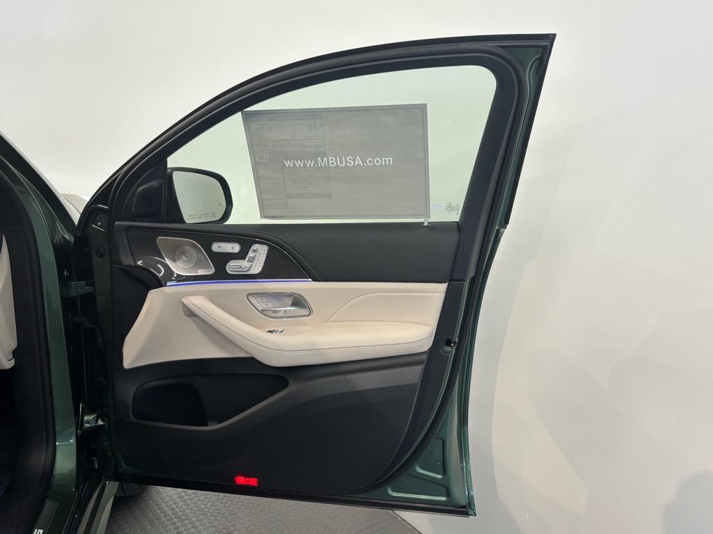 new 2026 Mercedes-Benz AMG GLE 53 car, priced at $116,025