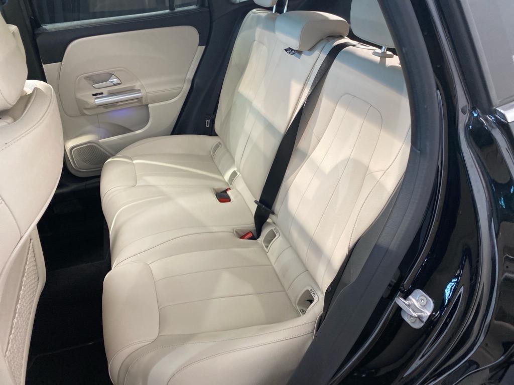 used 2025 Mercedes-Benz GLA 250 car, priced at $38,085