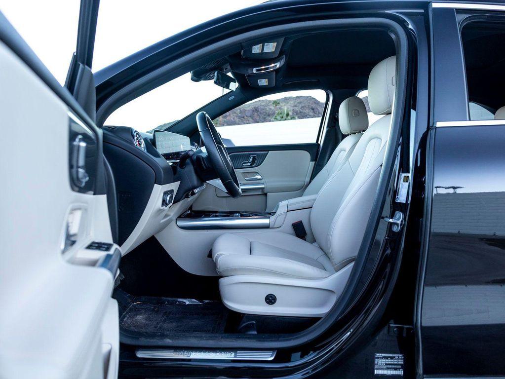 used 2025 Mercedes-Benz GLA 250 car, priced at $37,498