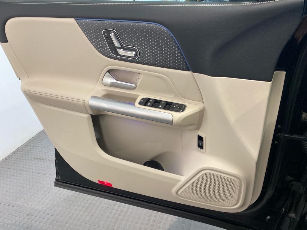 used 2025 Mercedes-Benz GLA 250 car, priced at $38,085