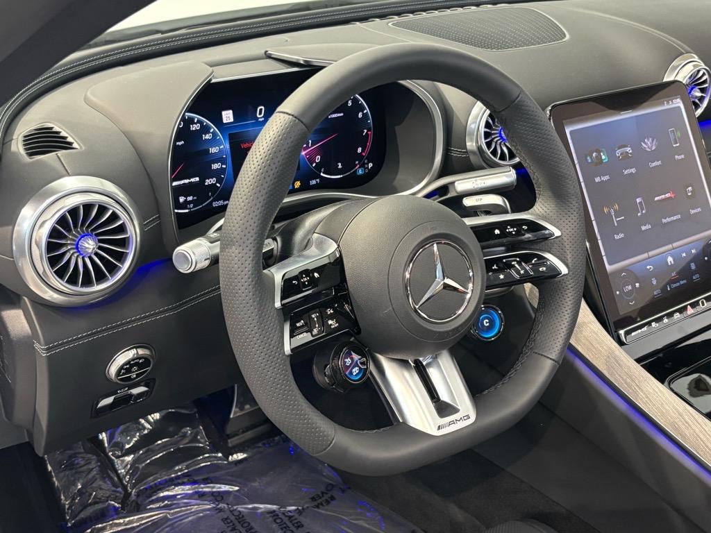new 2025 Mercedes-Benz AMG SL 55 car, priced at $165,280