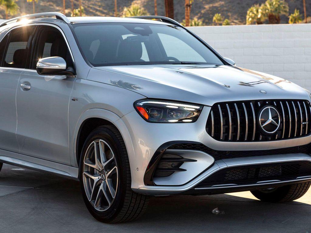 new 2025 Mercedes-Benz AMG GLE 53 car, priced at $91,735