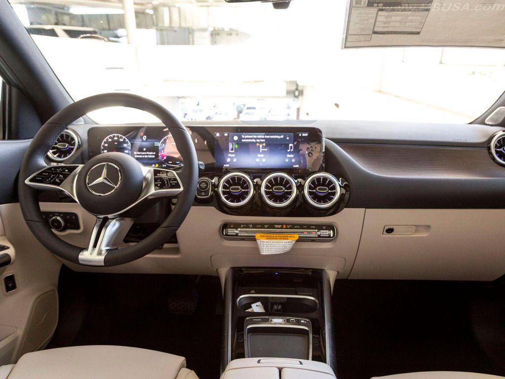 new 2026 Mercedes-Benz GLA 250 car, priced at $49,080