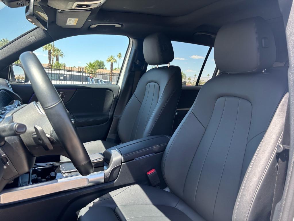 used 2022 Mercedes-Benz GLB 250 car, priced at $31,060