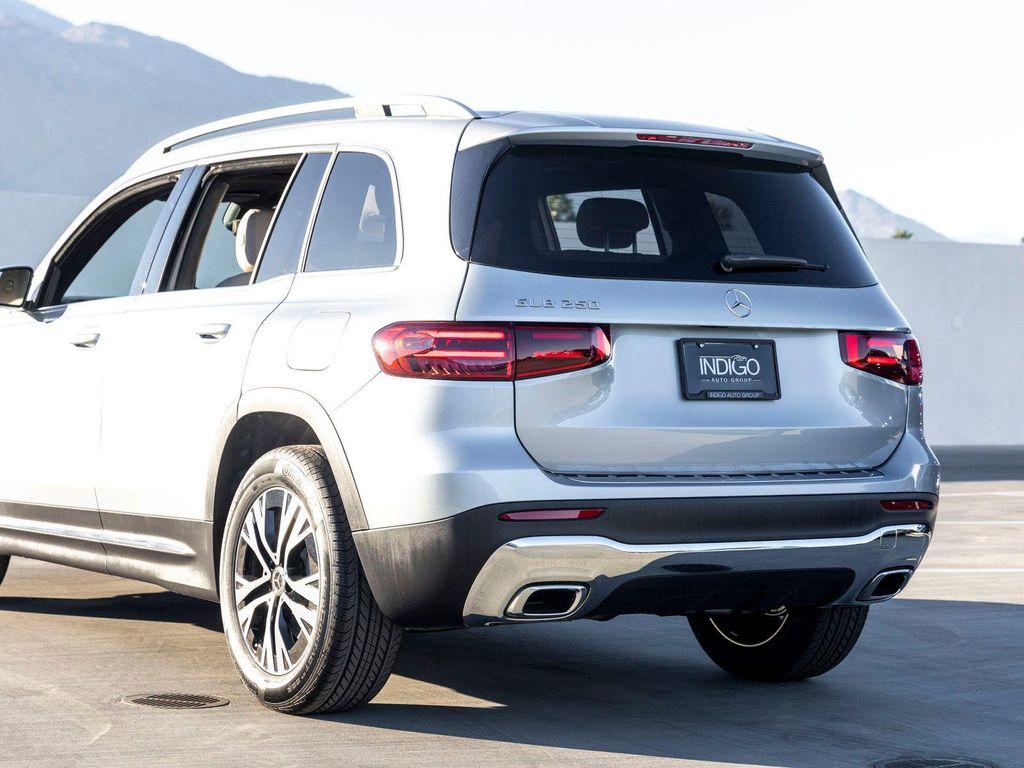 new 2026 Mercedes-Benz GLB 250 car, priced at $47,690