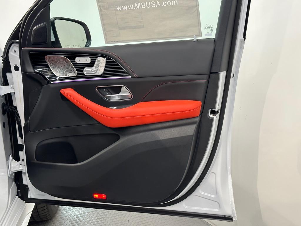 used 2024 Mercedes-Benz AMG GLE 63 car, priced at $110,900