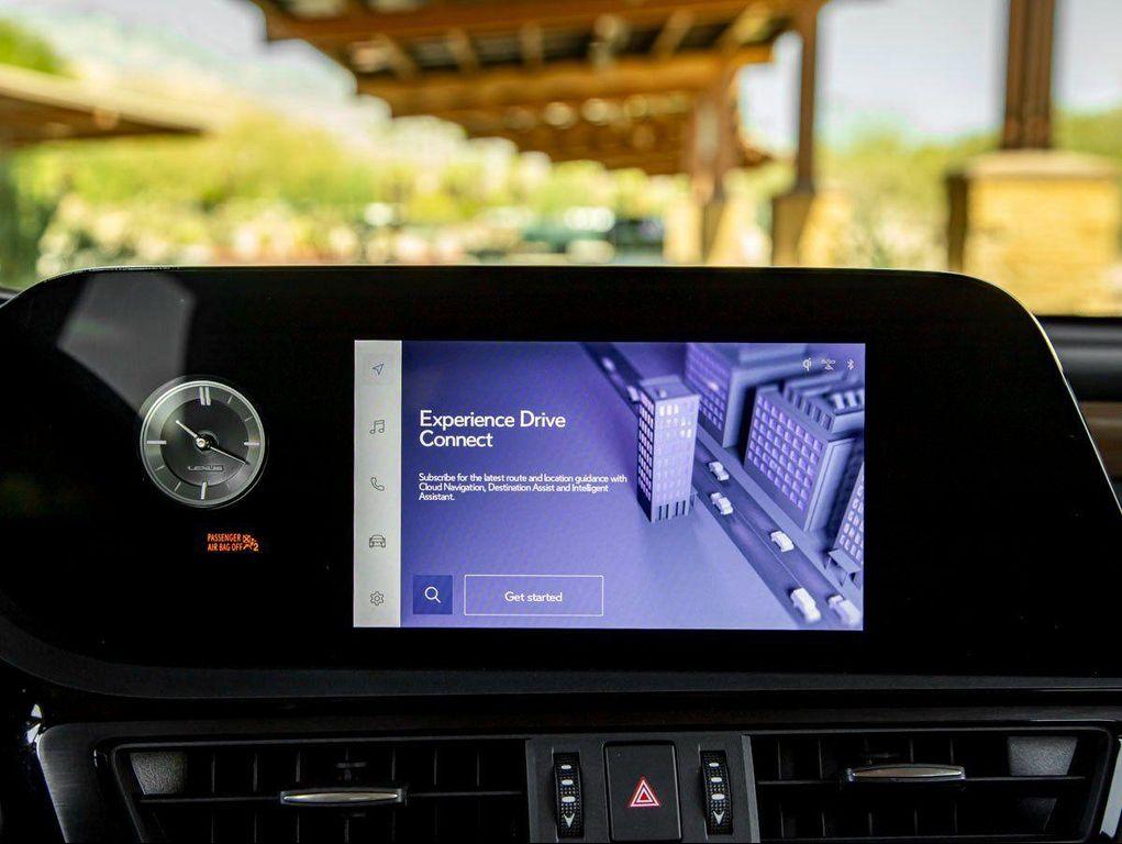 used 2023 Lexus ES 300h car, priced at $34,997