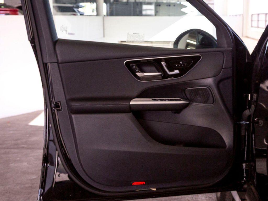 new 2025 Mercedes-Benz GLC 300 car, priced at $50,435