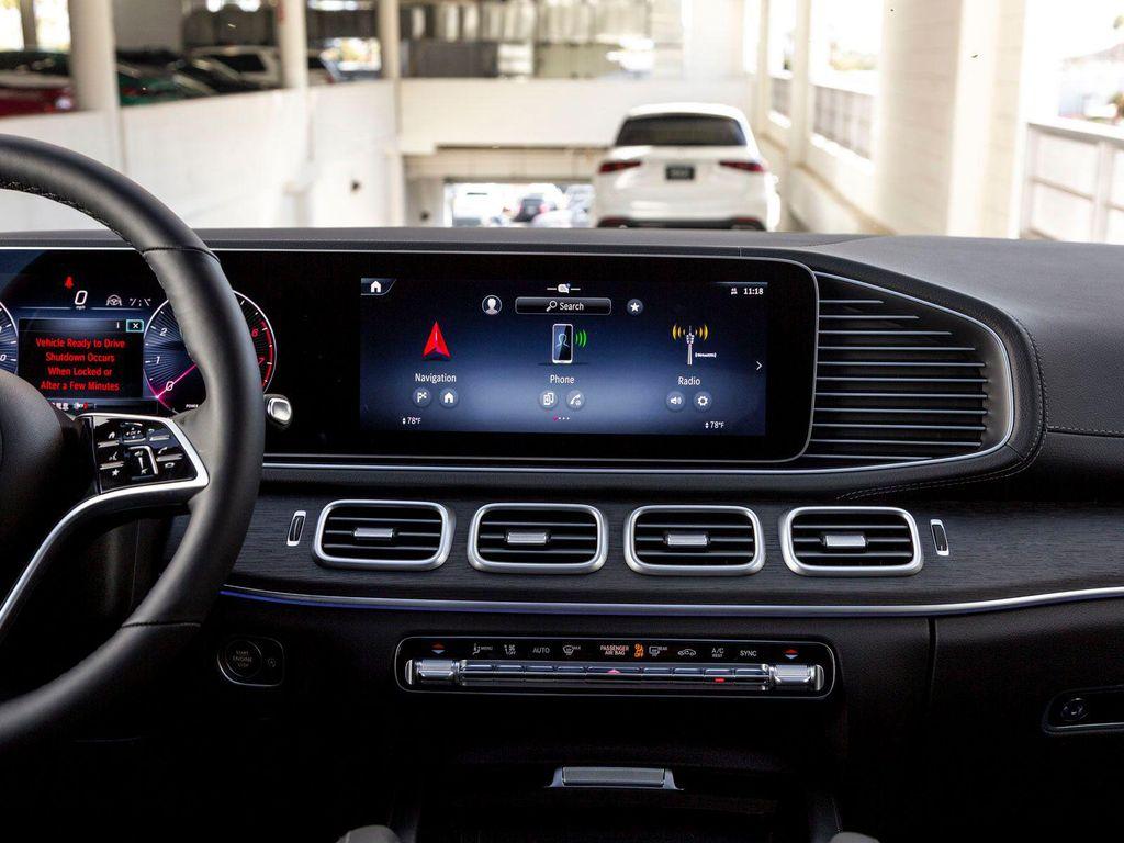 new 2026 Mercedes-Benz GLE 450 car, priced at $84,450