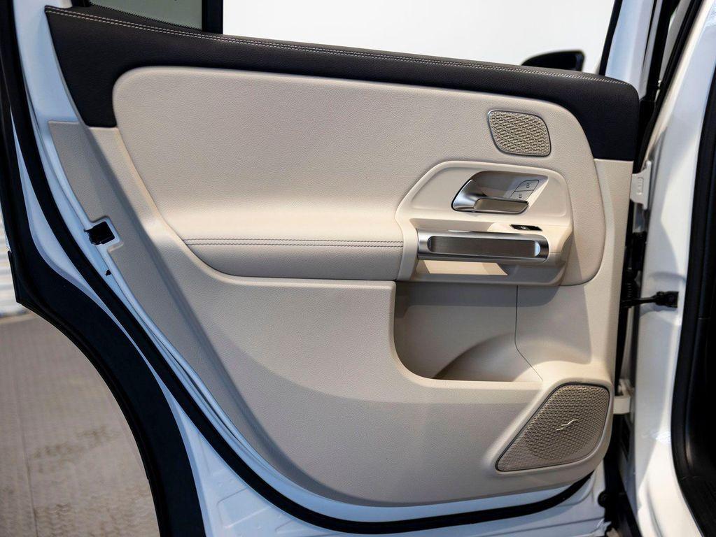 new 2025 Mercedes-Benz EQB 300 car, priced at $60,975