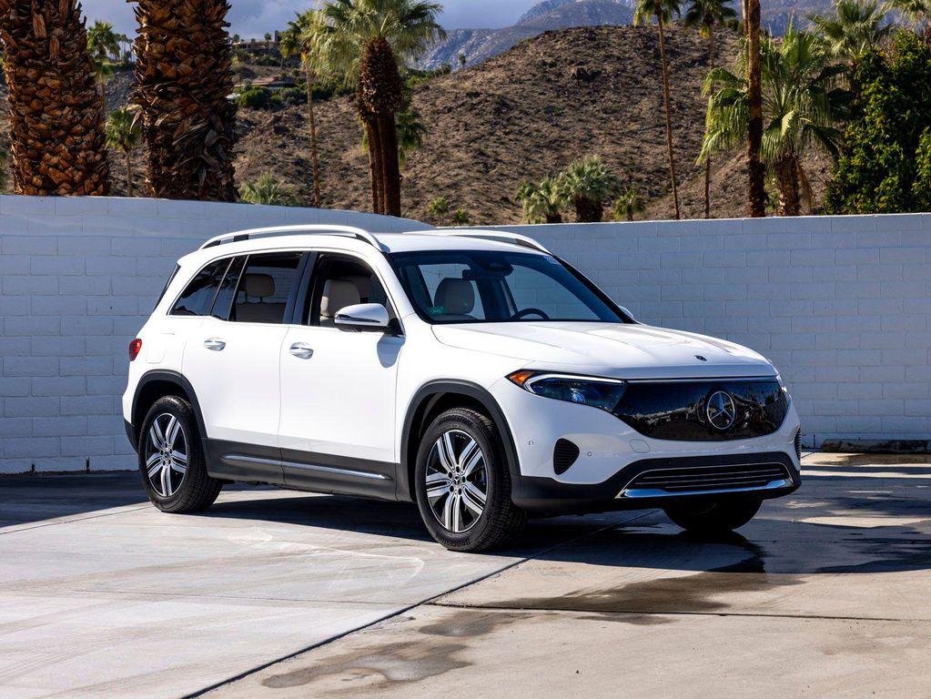 new 2025 Mercedes-Benz EQB 300 car, priced at $60,975