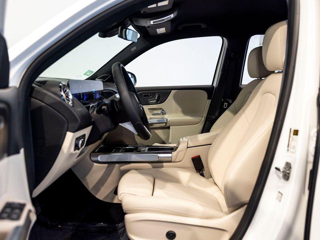 new 2025 Mercedes-Benz EQB 300 car, priced at $60,975