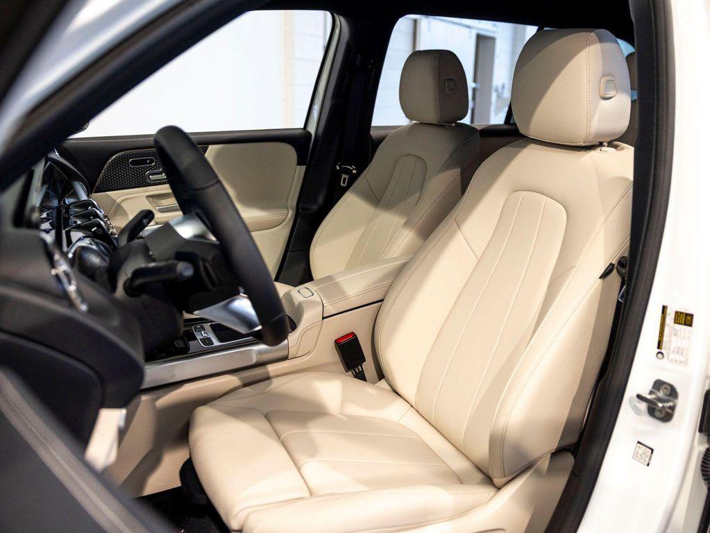 new 2025 Mercedes-Benz EQB 300 car, priced at $60,975