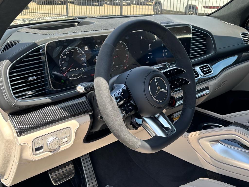 new 2025 Mercedes-Benz AMG GLS 63 car, priced at $177,025