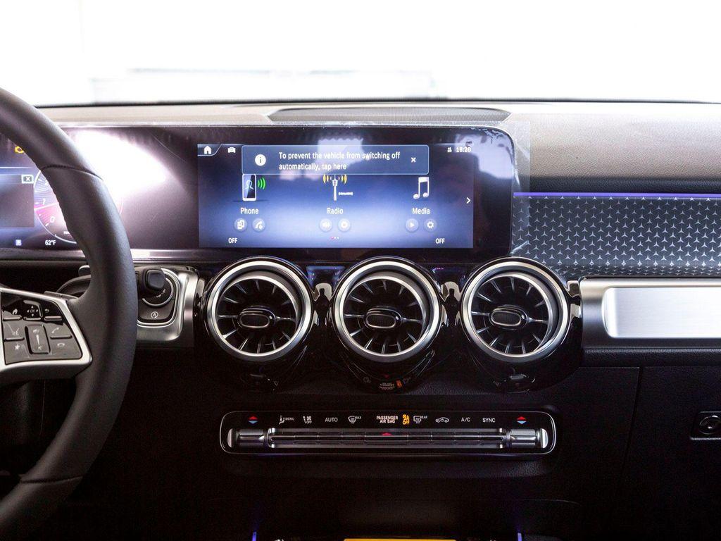 new 2025 Mercedes-Benz GLB 250 car, priced at $47,420