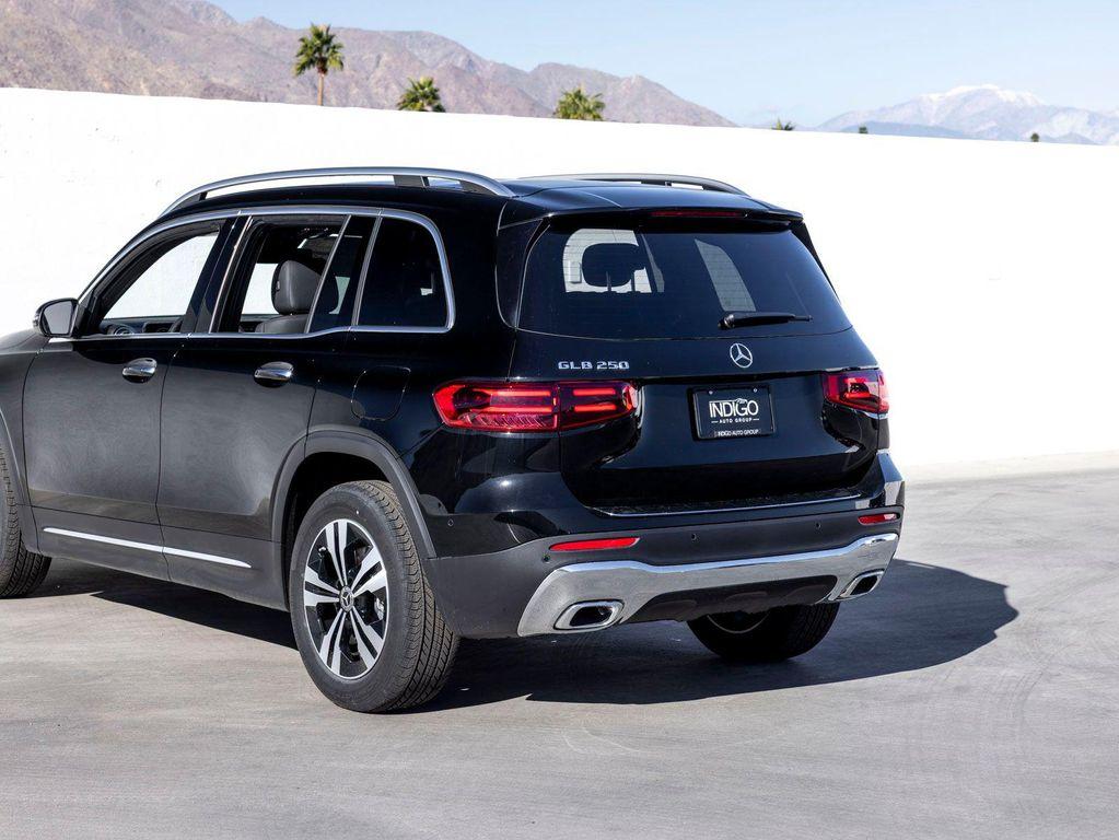 new 2025 Mercedes-Benz GLB 250 car, priced at $47,420