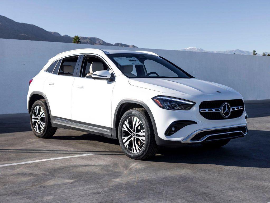 new 2026 Mercedes-Benz GLA 250 car, priced at $43,910