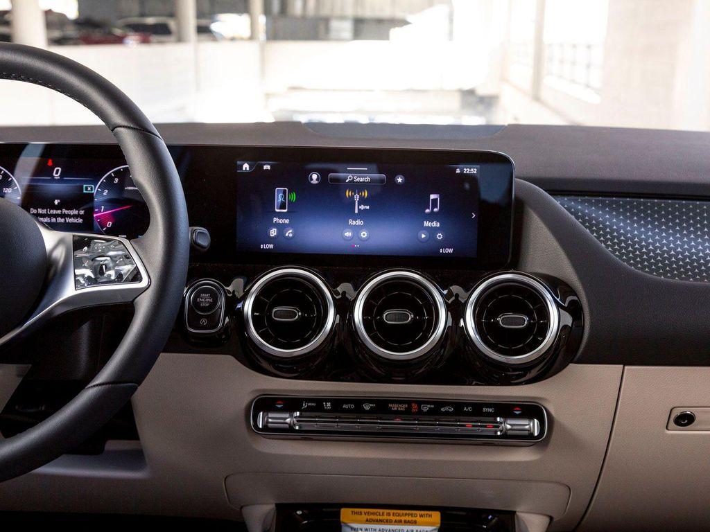 new 2026 Mercedes-Benz GLA 250 car, priced at $43,910