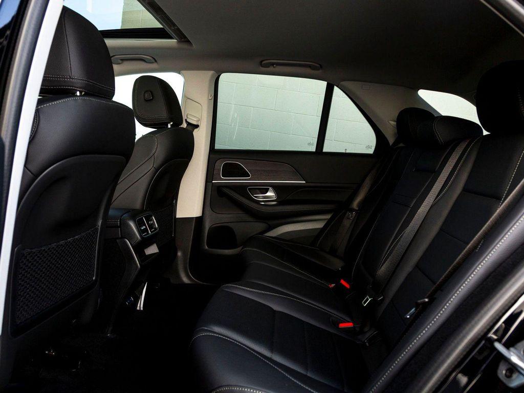 new 2026 Mercedes-Benz GLE 450 car, priced at $75,100
