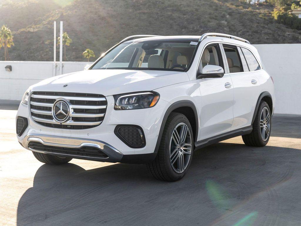 new 2025 Mercedes-Benz GLS 450 car, priced at $90,730
