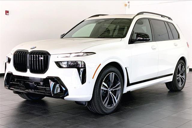 new 2025 BMW X7 car, priced at $115,200