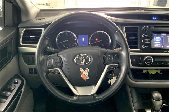 used 2015 Toyota Highlander car, priced at $16,995