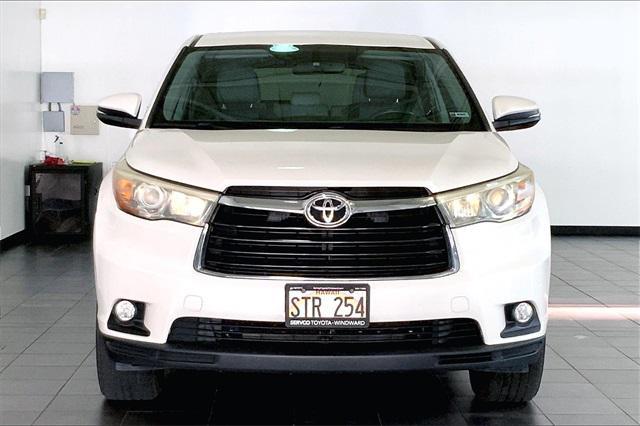 used 2015 Toyota Highlander car, priced at $16,995