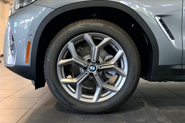 new 2024 BMW X3 car, priced at $52,670