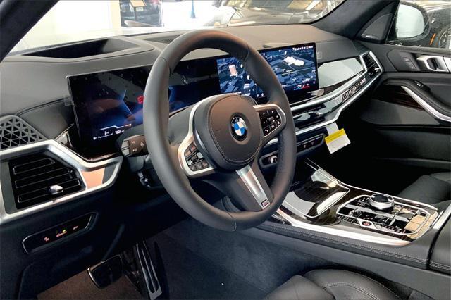 new 2025 BMW X7 car, priced at $92,575