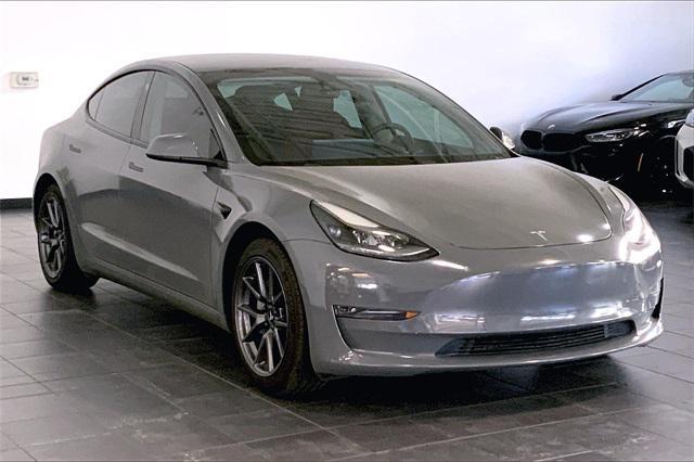 used 2021 Tesla Model 3 car, priced at $27,500