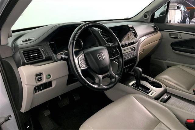 used 2020 Honda Pilot car, priced at $28,995