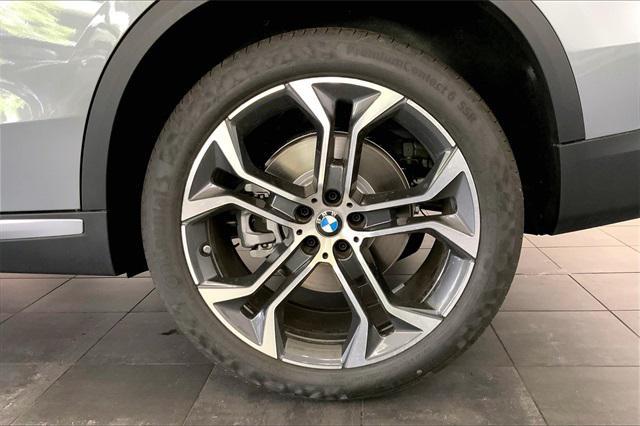 new 2025 BMW X5 car, priced at $72,070