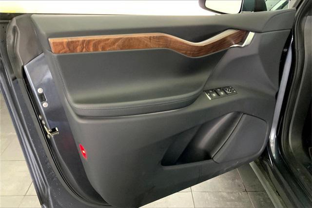 used 2020 Tesla Model X car, priced at $34,995