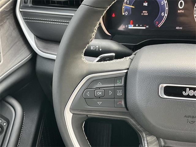 new 2025 Jeep Grand Cherokee car