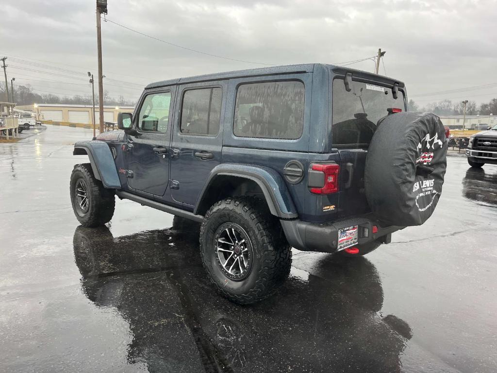 new 2025 Jeep Wrangler car