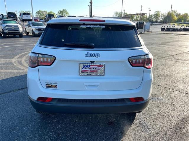 new 2025 Jeep Compass car, priced at $27,495
