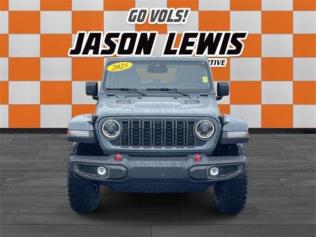 new 2025 Jeep Wrangler car, priced at $51,280