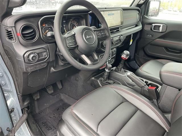 new 2025 Jeep Wrangler car, priced at $51,280