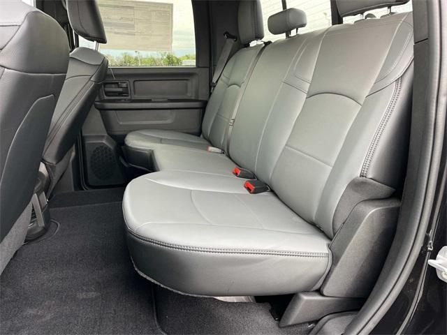 new 2025 Ram 3500 car, priced at $72,420