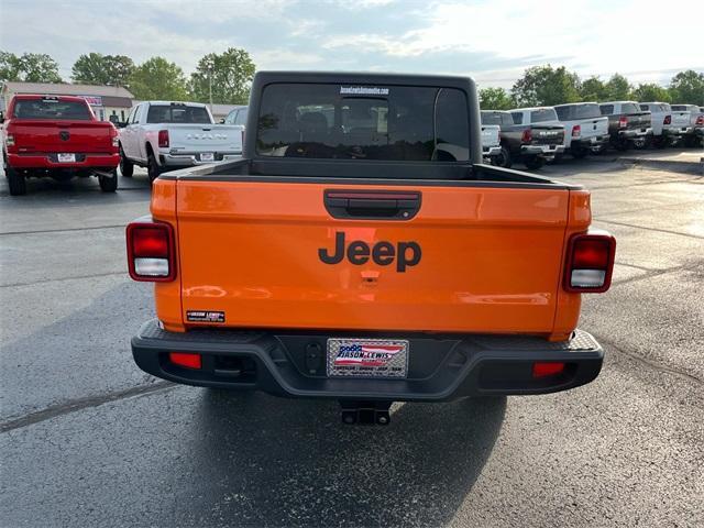 new 2025 Jeep Gladiator car, priced at $44,328